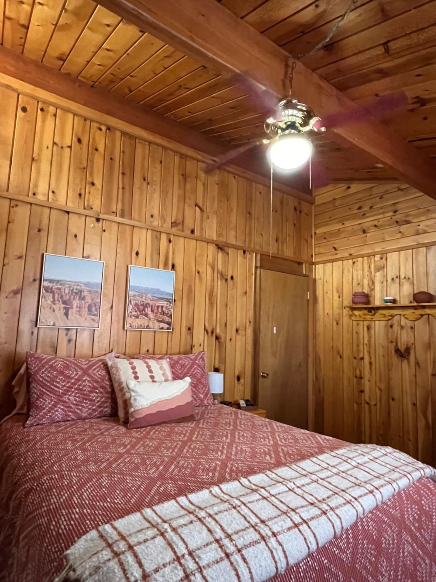 Bryce'S Zion House By Bryce Canyon National Park! パンギッ​​チ エクステリア 写真