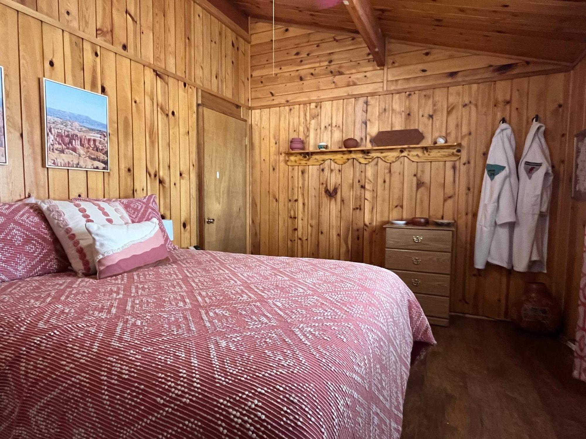 Bryce'S Zion House By Bryce Canyon National Park! パンギッ​​チ エクステリア 写真